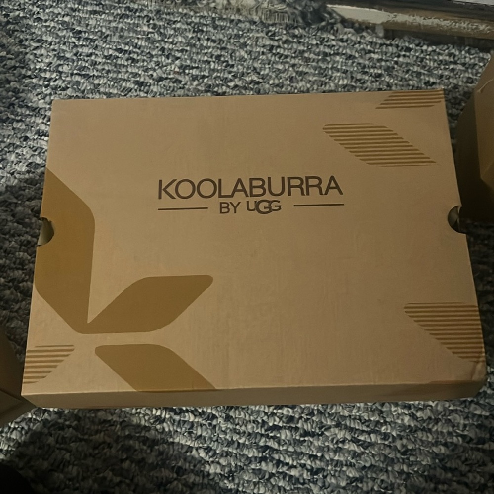 Pink W Aubrei Mini 7’ Women